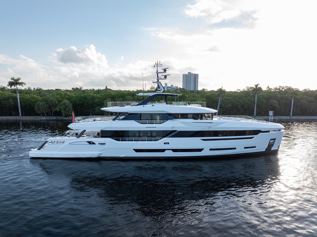 Jules, a white Baglietto superyacht, seen from the water